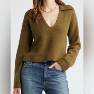 Open Edit boxy crop sweater. Size XS. Great condition!